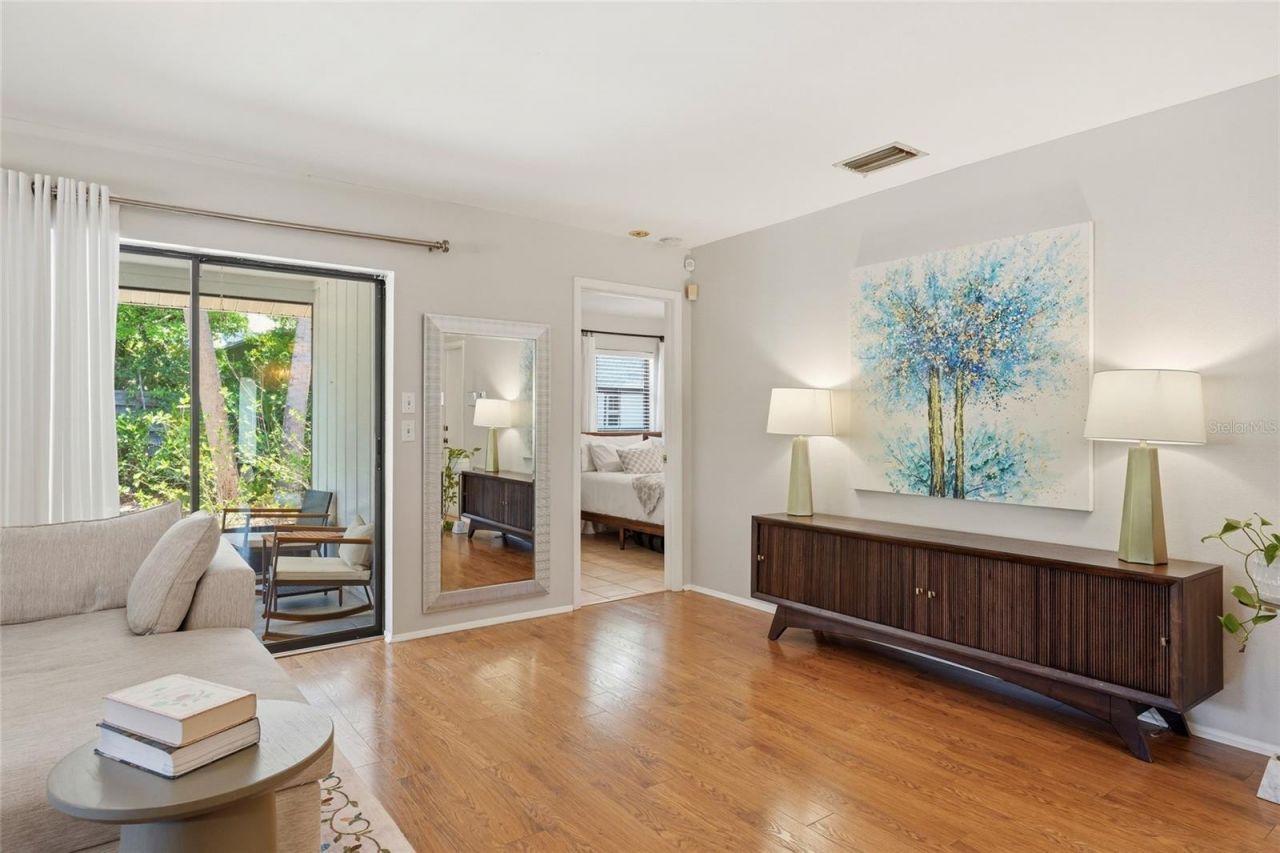 831 Highland Street, Sarasota, FL 34234 Photo