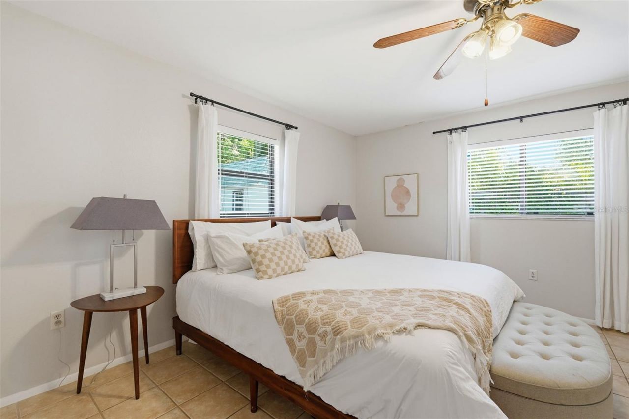 831 Highland Street, Sarasota, FL 34234 Photo