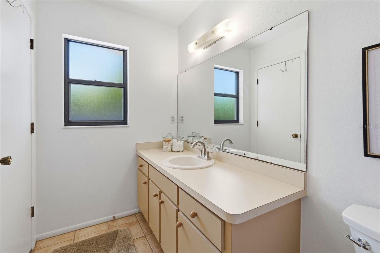 831 Highland Street, Sarasota, FL 34234 Photo