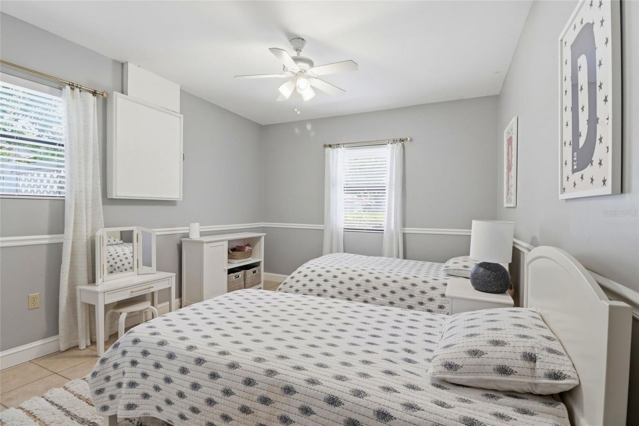 831 Highland Street, Sarasota, FL 34234 Photo