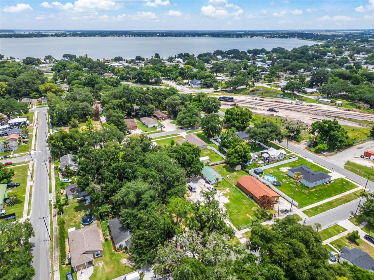 712 Virginia Avenue , Auburndale, FL 33823 Photo