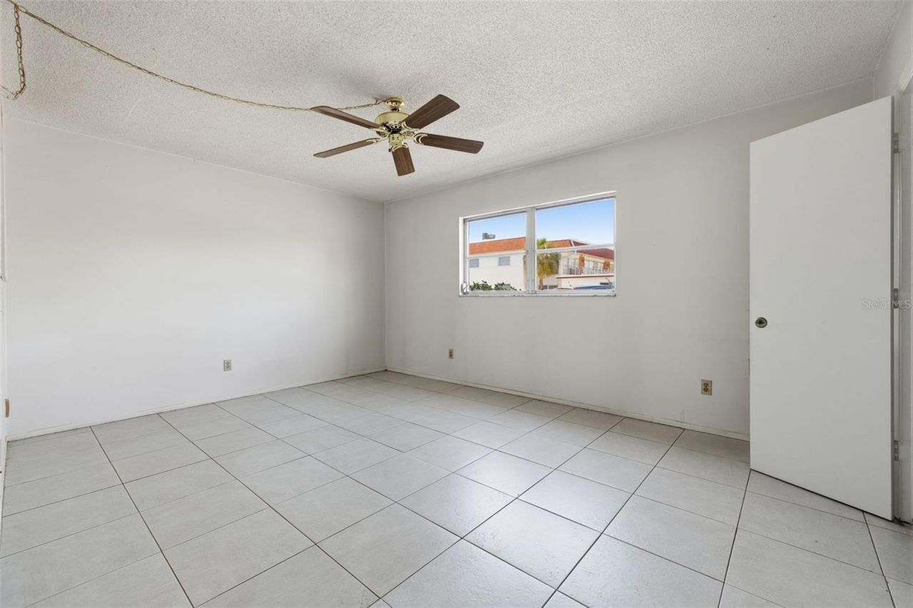 3100 Hartford Street N, Unit 129, Saint Petersburg, FL 33713 Photo