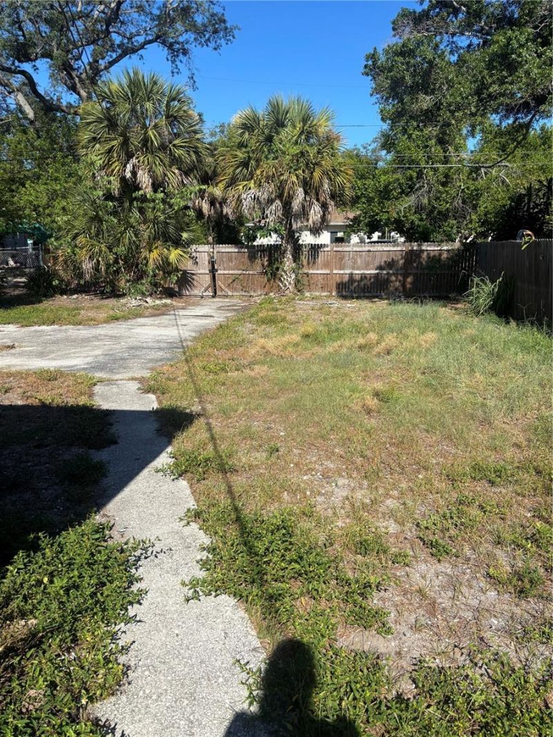 1635 40th Street S, Saint Petersburg, FL 33711 Photo