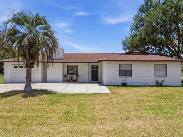 18208 STATE ROAD 52 , LAND O LAKES, FL 34638