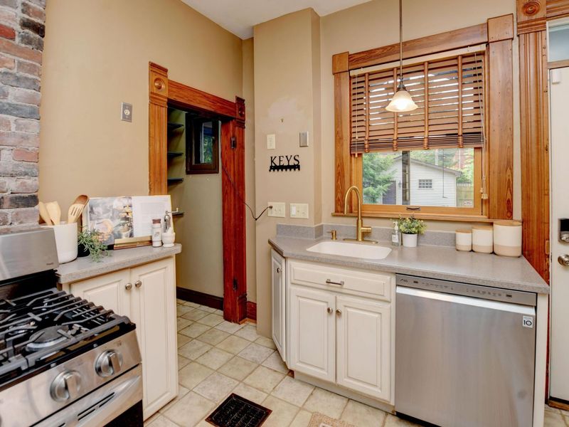 355 King Avenue, Columbus, OH 43201 Photo 18