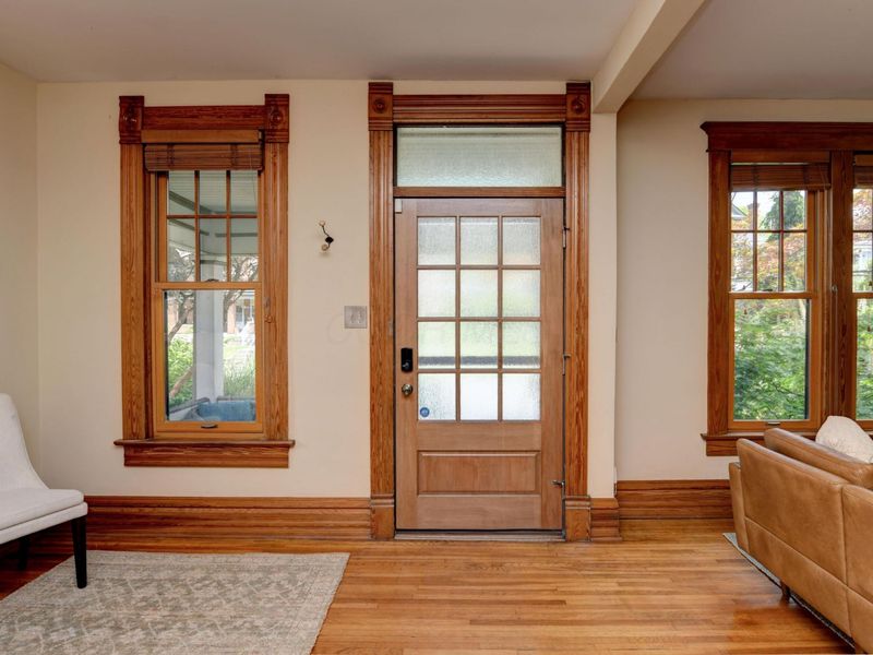 355 King Avenue, Columbus, OH 43201 Photo 4