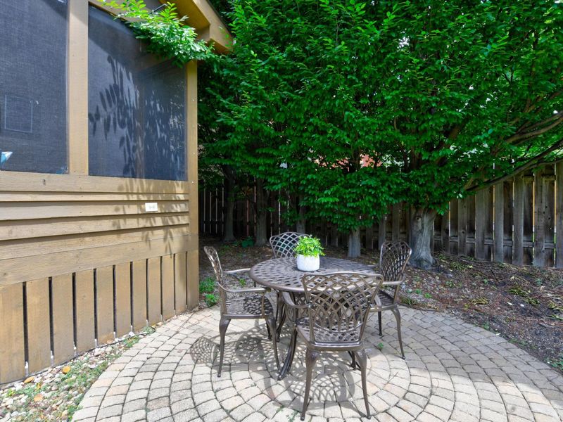 355 King Avenue, Columbus, OH 43201 Photo 40