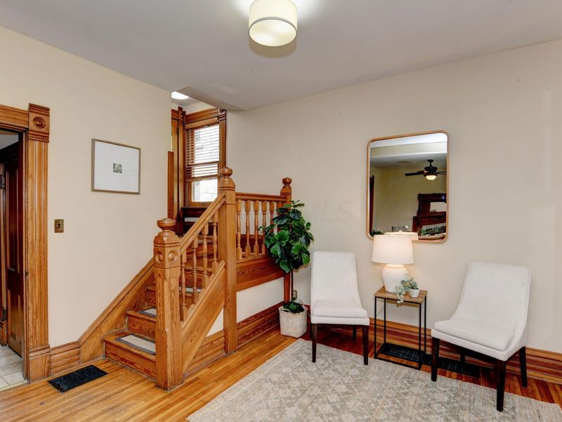 355 King Avenue, Columbus, OH 43201 Photo 5