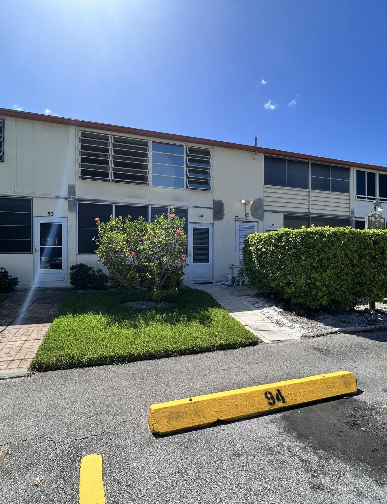 94 Windsor E, West Palm Beach, FL 33417 Photo