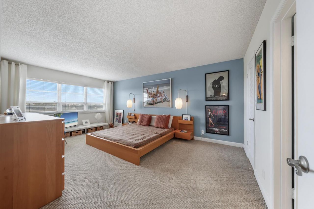 340 Sunset Drive, Unit 806, Fort Lauderdale, FL 33301 Photo