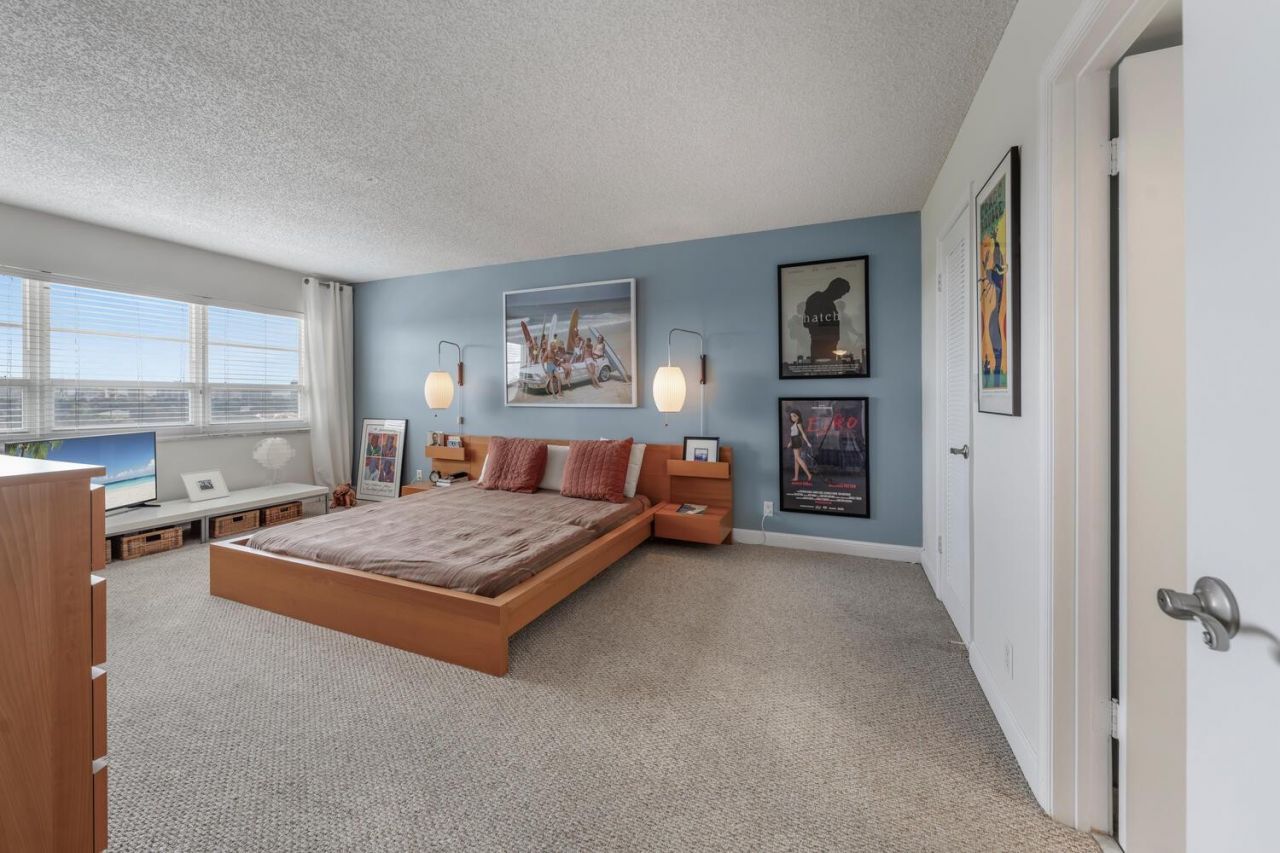 340 Sunset Drive, Unit 806, Fort Lauderdale, FL 33301 Photo
