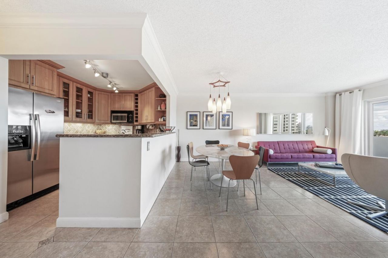 340 Sunset Drive, Unit 806, Fort Lauderdale, FL 33301 Photo
