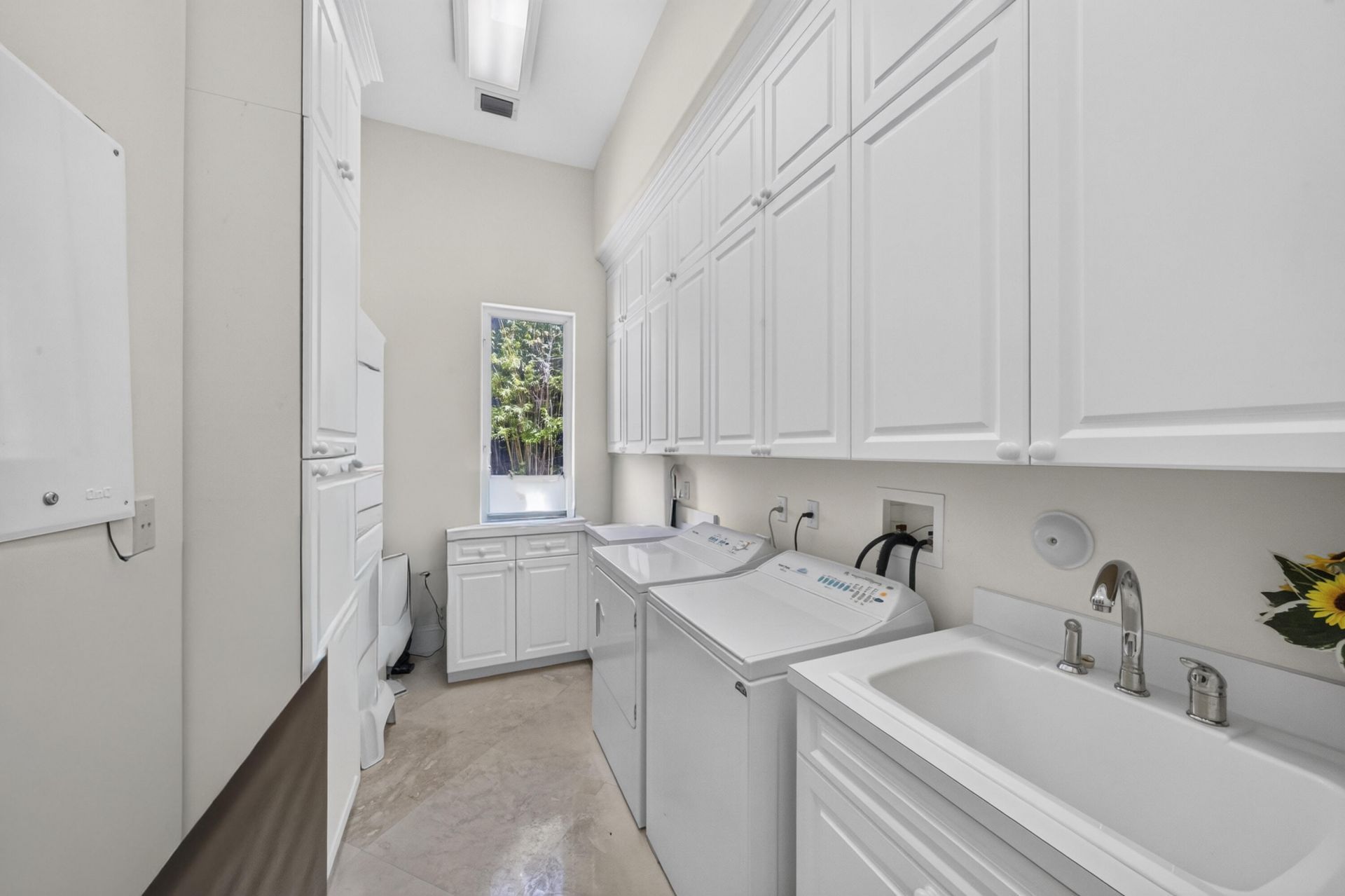704 Isle Of Palms Drive, Fort Lauderdale, FL 33301 Photo