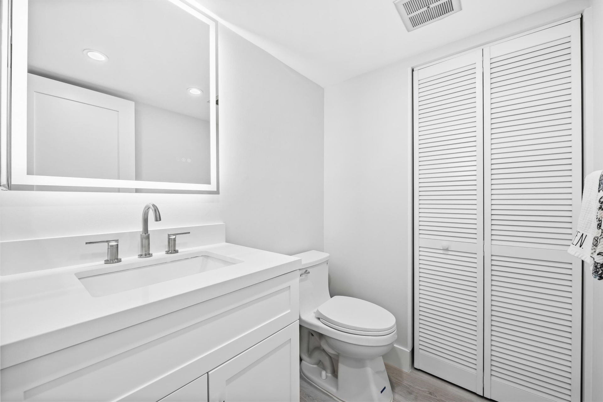 5100 N Ocean Boulevard, Unit 502, Lauderdale by the Sea, FL 33308 Photo