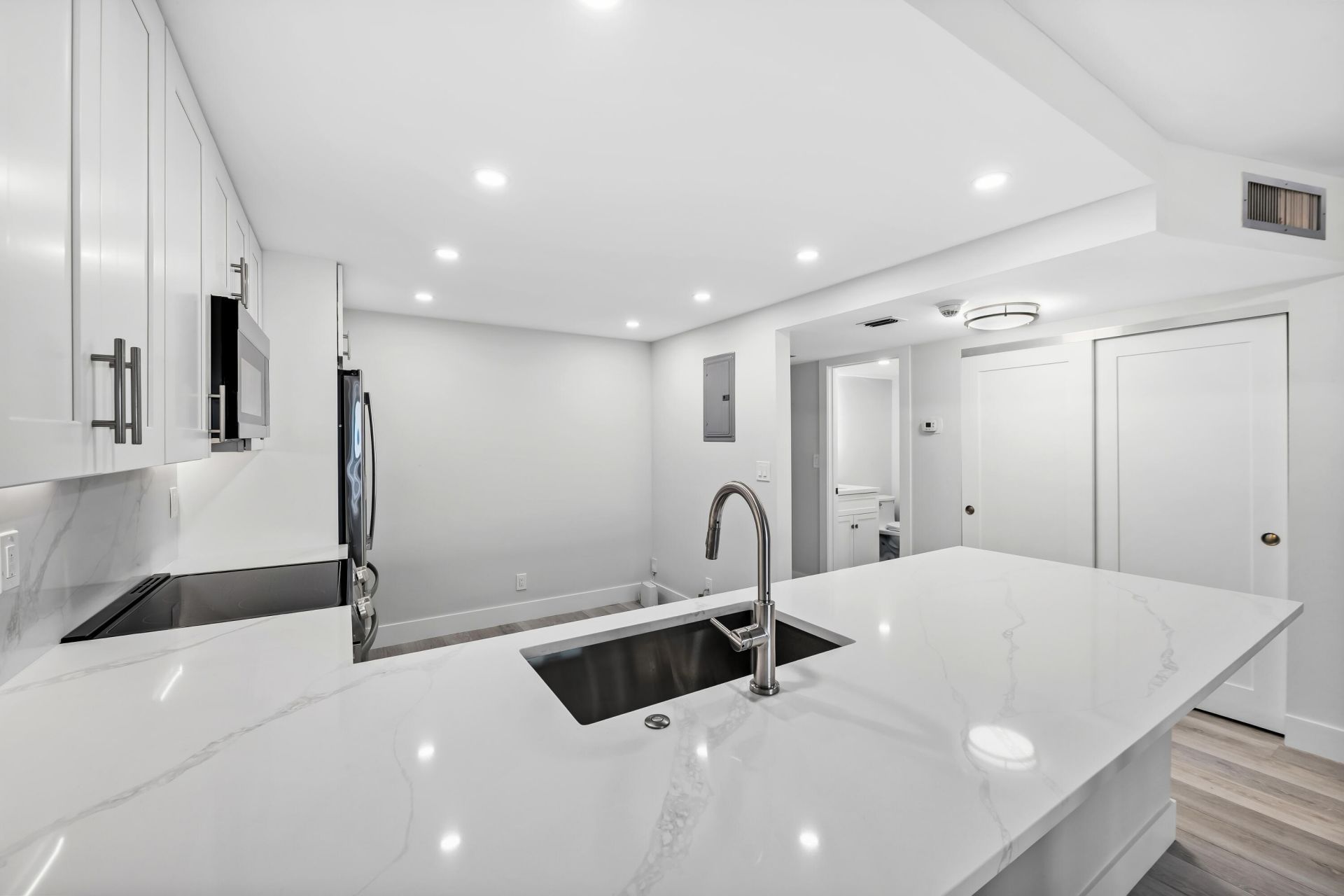 5100 N Ocean Boulevard, Unit 502, Lauderdale by the Sea, FL 33308 Photo