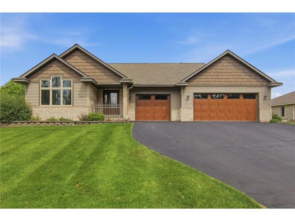 704 Spruce Drive, Hudson, WI 54016
