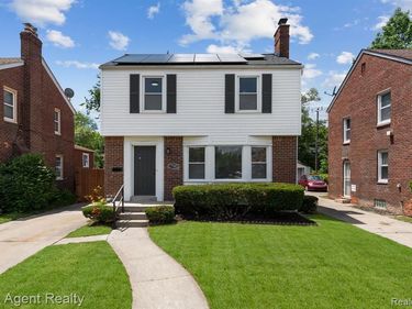 17585 Faust Avenue, Detroit, MI 48219