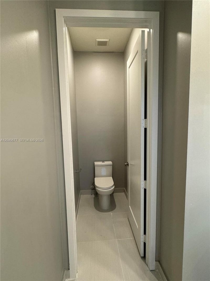 10421 NW 66th St , Unit 10421, Doral, FL 33178 Photo