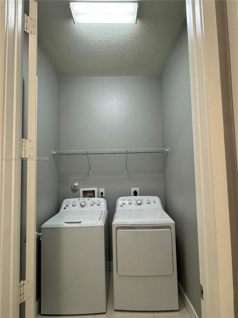 10421 NW 66th St , Unit 10421, Doral, FL 33178 Photo