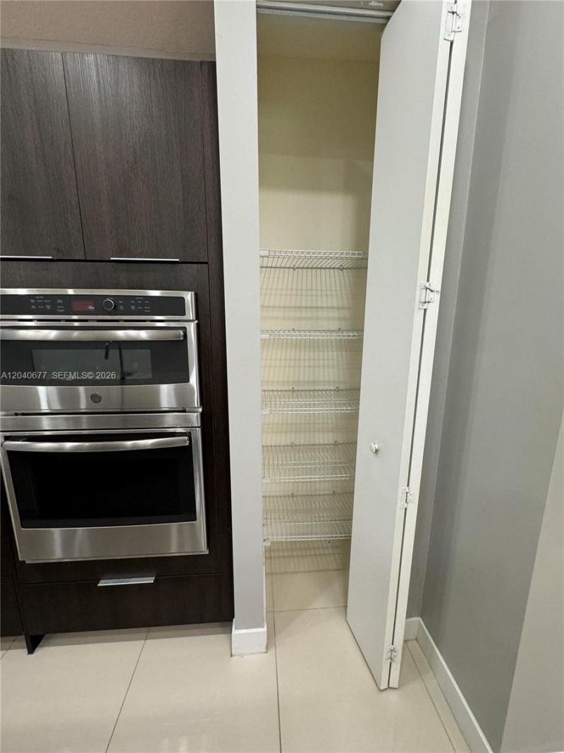 10421 NW 66th St , Unit 10421, Doral, FL 33178 Photo