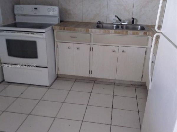 9760 SW 184th St , Unit 9A, Cutler Bay, FL 33157