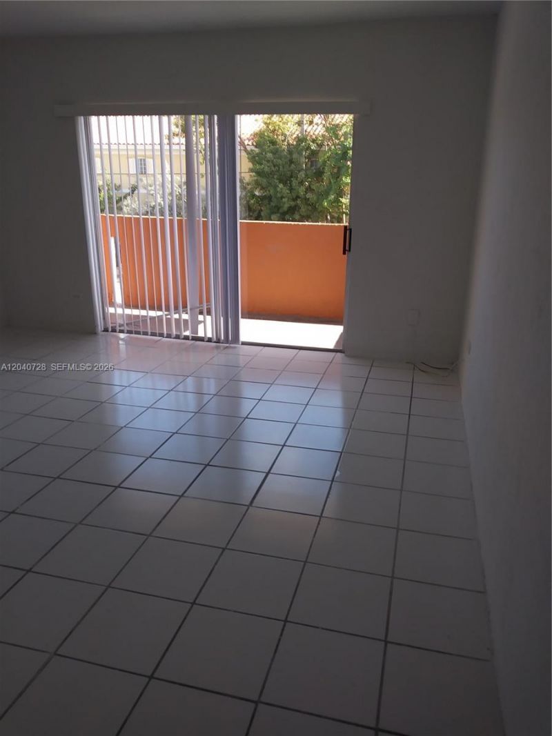 9760 SW 184th St , Unit 9A, Cutler Bay, FL 33157 Photo