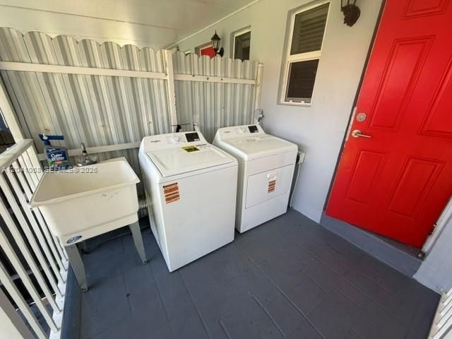 2742 SW 32nd Ave , Unit 2742, Miami, FL 33133 Photo
