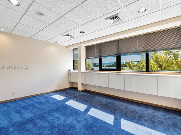 800 SE 3rd Ave, Unit 4 -S, Fort Lauderdale, FL 33316