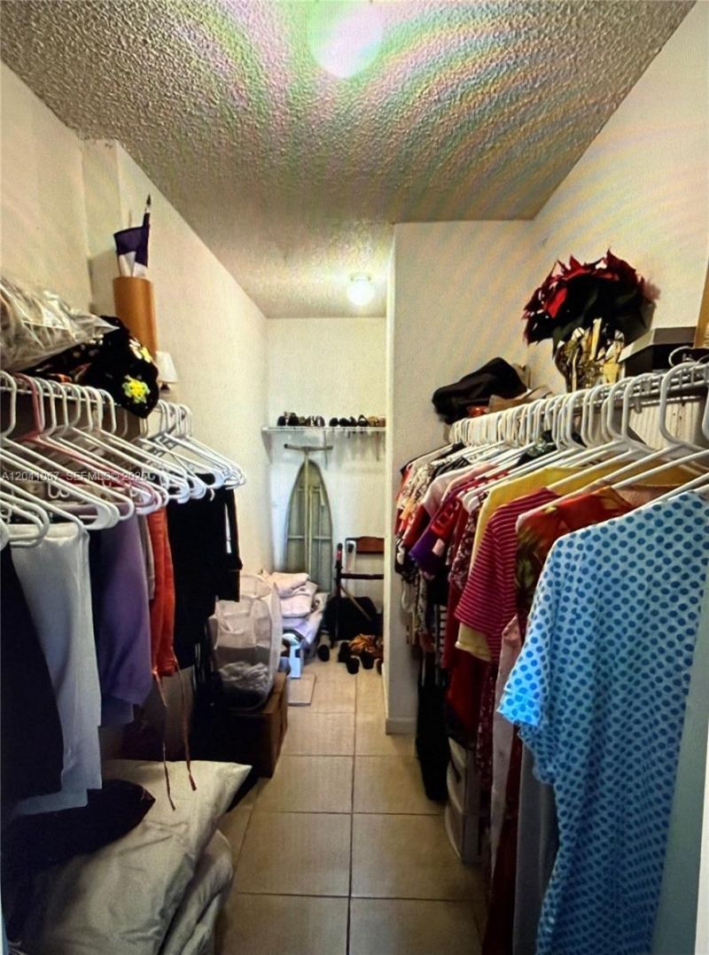 1825 W 44th Pl , Unit 707, Hialeah, FL 33012 Photo