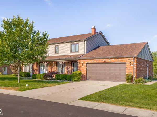 3525 River Rd Drive , Columbus, IN 47203