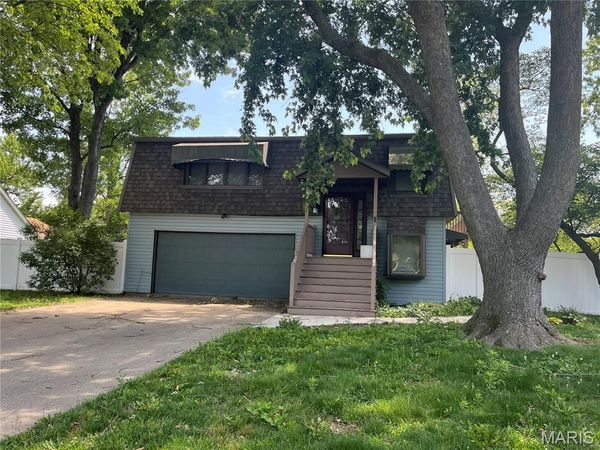 308 Salem Street, Mascoutah, IL 62258