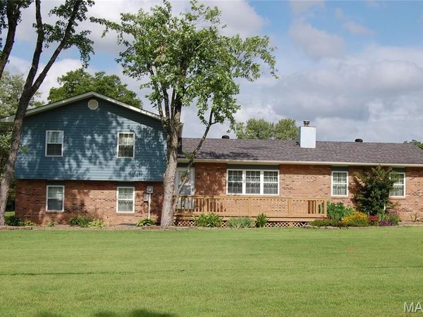 1393 Whispering Pine Drive, Poplar Bluff, MO 63901