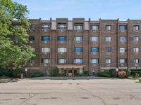 4623 N Chester Avenue, Chicago, IL 60656 primary photo