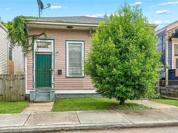2122 24 S SARATOGA Street , New Orleans, LA 70113