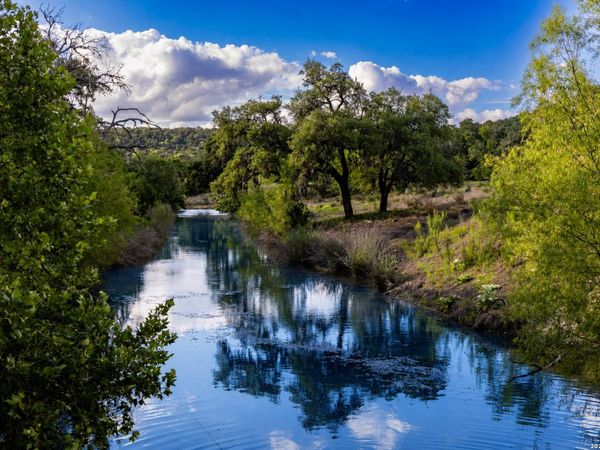 161 Flach Ranch Rd, Comfort, TX 78013