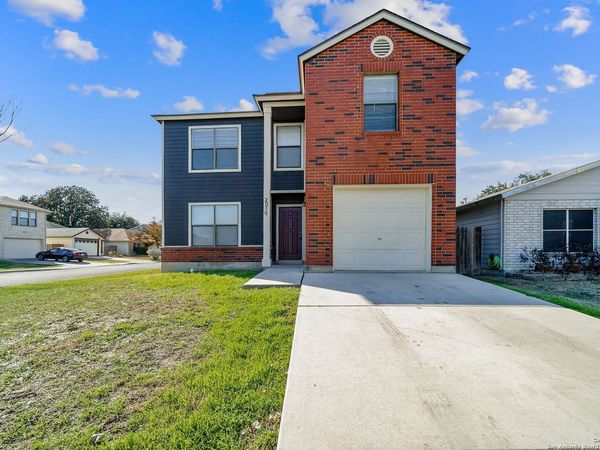 2010 MUDDY PEAK DR, San Antonio, TX 78245