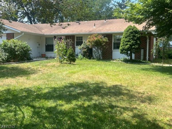 1099 Argyll Cir, Lakewood, NJ 08701