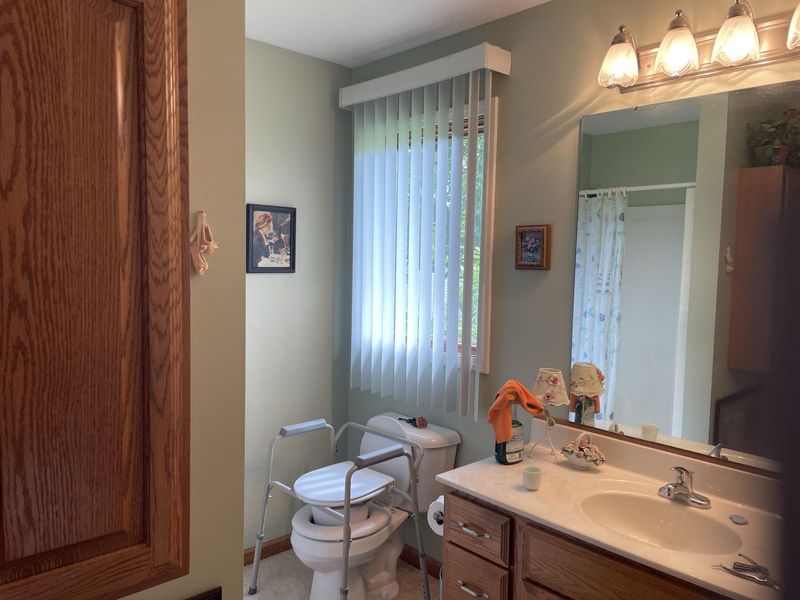 1554 Westlake Drive, Sidney, OH 45365 Photo 13