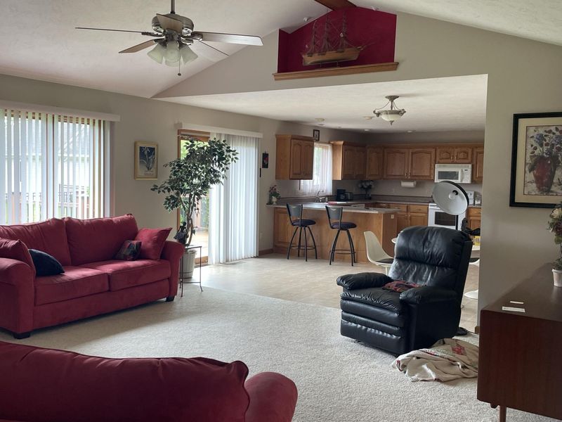 1554 Westlake Drive, Sidney, OH 45365 Photo 2