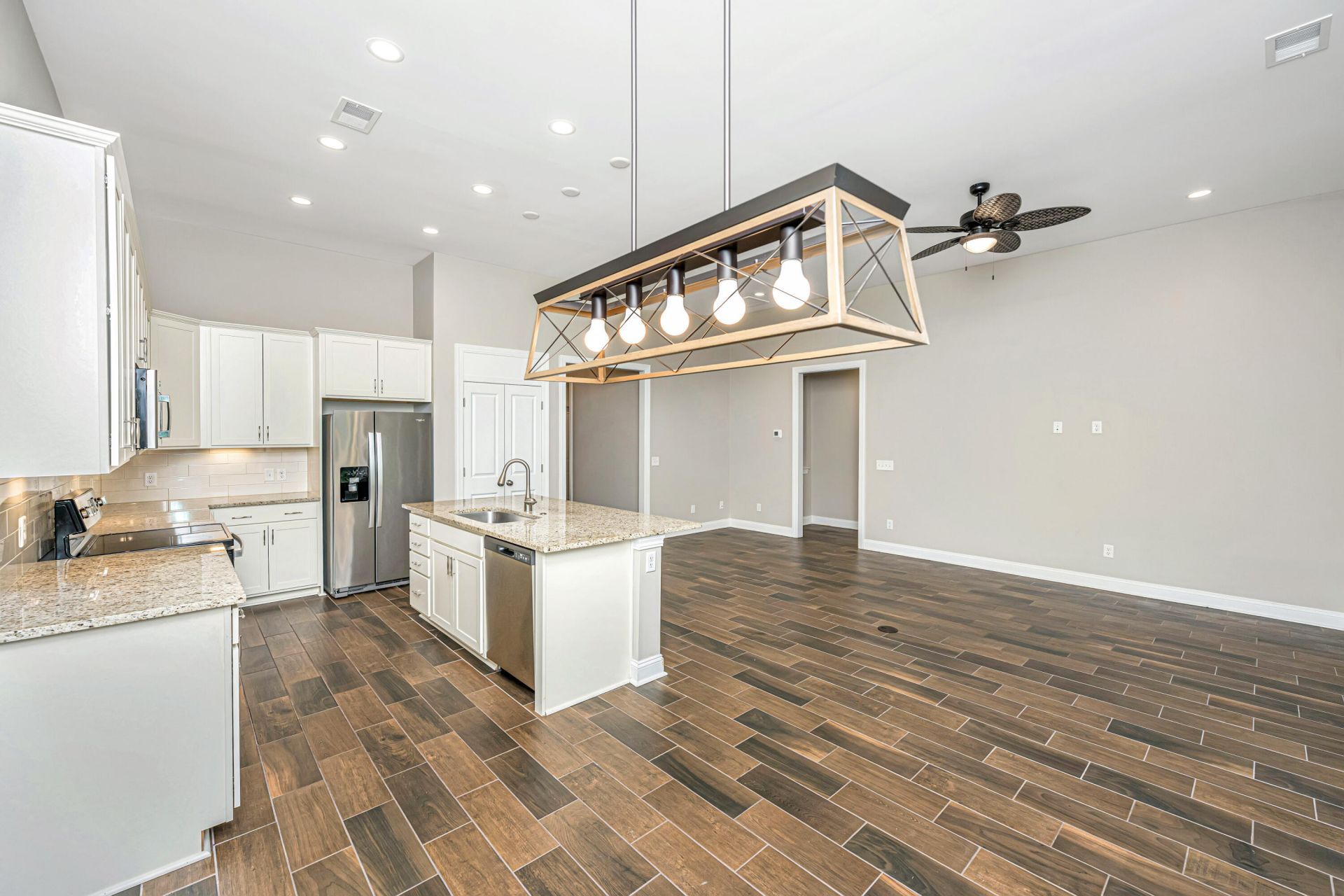 5077 Song Sparrow Way Photo 10