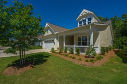 5077 Song Sparrow Way photo 4