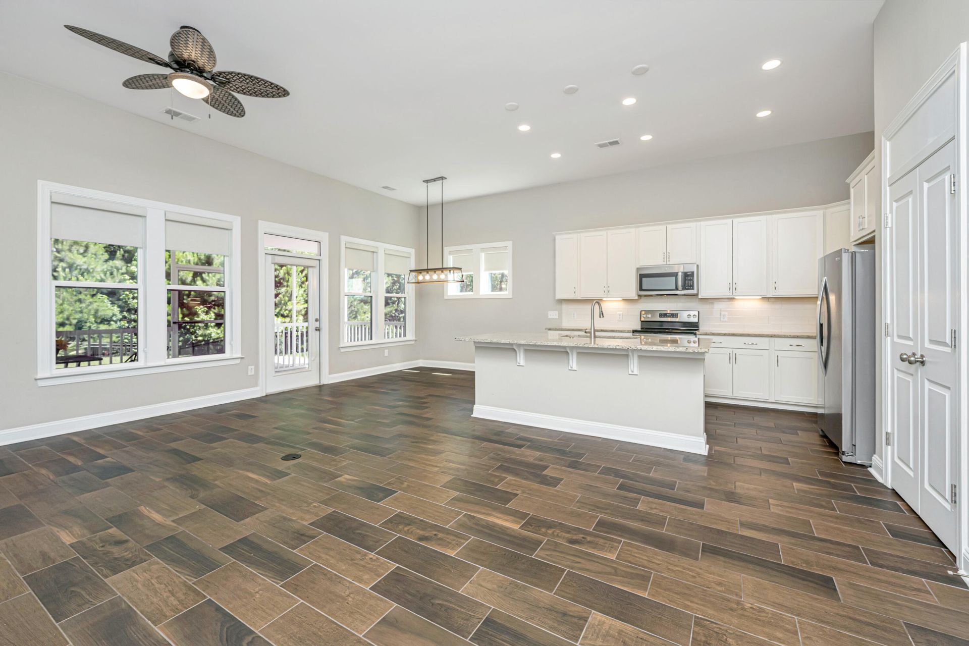 5077 Song Sparrow Way Photo 6