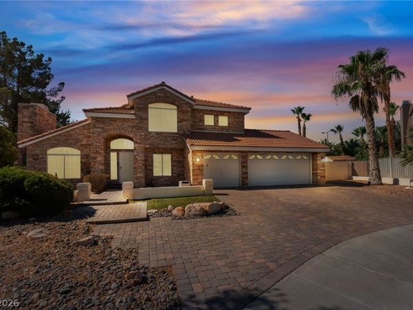 2000 White Falls , Las Vegas, NV 89128