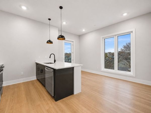 379 Somerville, Unit 3, Somerville, MA 02143