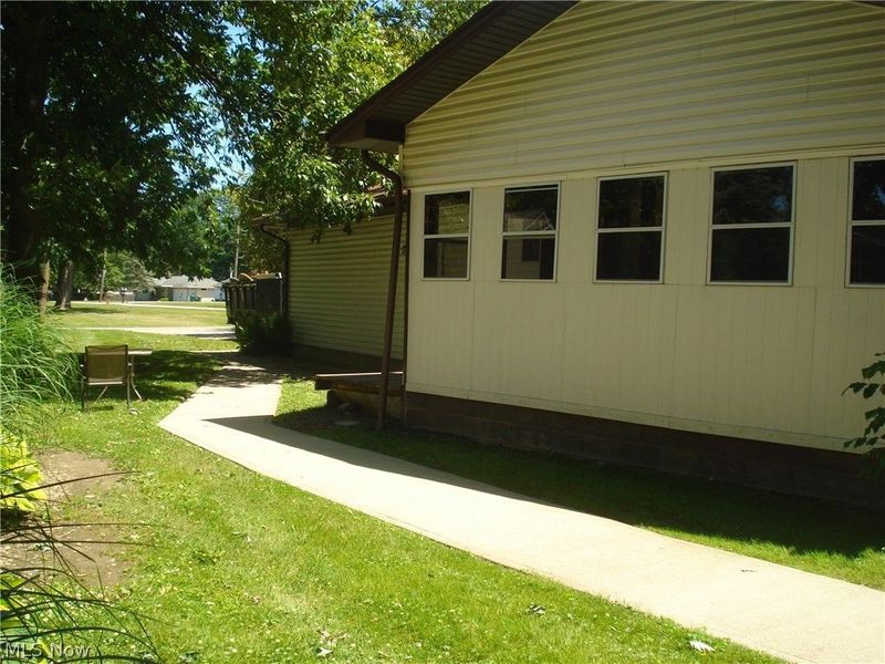 7342 Hopkins Road, Mentor, OH 44060 Photo 13