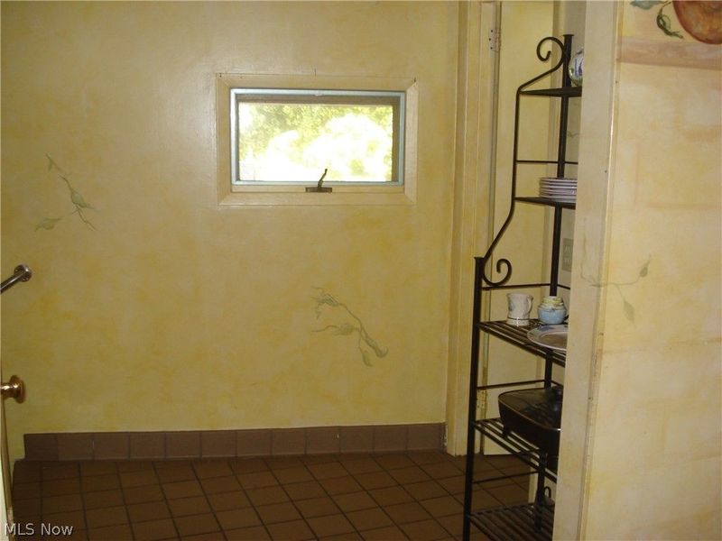 7342 Hopkins Road, Mentor, OH 44060 Photo 9