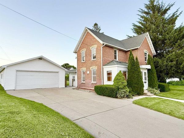 950 Cedar Street, Plain, WI 53577