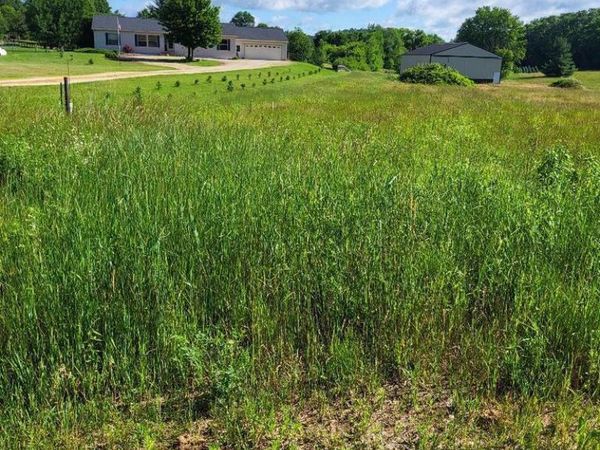 N9044 PILAR ROAD, Holmen, WI 54636