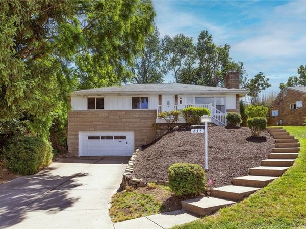 235 Ryan Dr, Pittsburgh, PA 15220