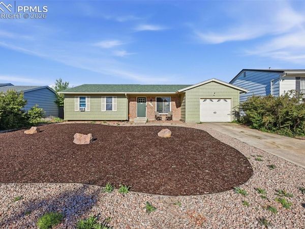 2574 Prescott Circle, Colorado Springs, CO 80916